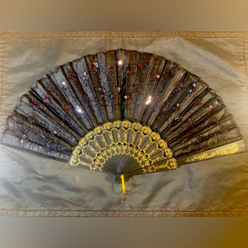 Spanish style hand fan